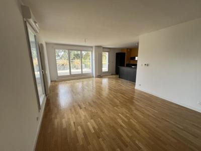 For rent Nantes 4 rooms 98 m2 Loire atlantique (44200) photo 0