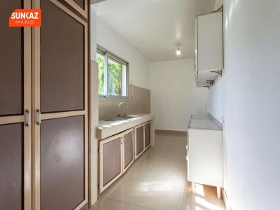 Louer Appartement Saint-pierre 1003 euros