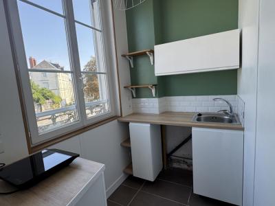 For sale Angers 1 room 22 m2 Maine et loire (49100) photo 2