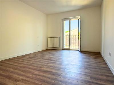 For rent Saint-etienne-du-gres 7 rooms 189 m2 Bouches du Rhone (13103) photo 1