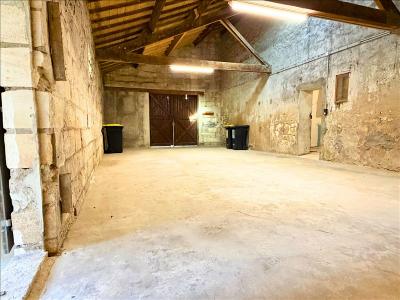 For rent Saint-etienne-du-gres 7 rooms 189 m2 Bouches du Rhone (13103) photo 4
