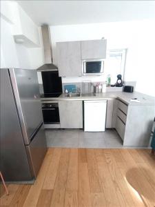 For rent Vanves 2 rooms 31 m2 Hauts de Seine (92170) photo 2