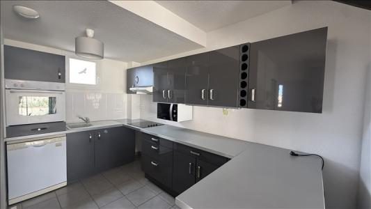 For rent Fleury 4 rooms 84 m2 Aude (11560) photo 1
