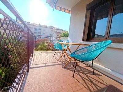 For sale Sanary-sur-mer 3 rooms 63 m2 Var (83110) photo 1