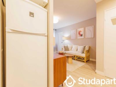 Louer Appartement Paris-16eme-arrondissement 2500 euros