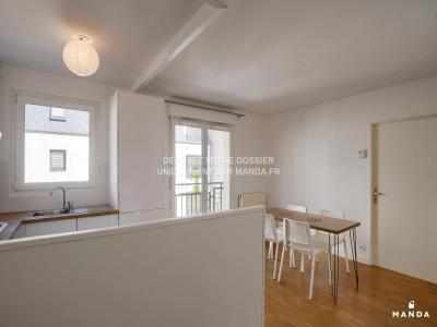 For rent Paris-20eme-arrondissement 2 rooms 38 m2 Paris (75020) photo 1
