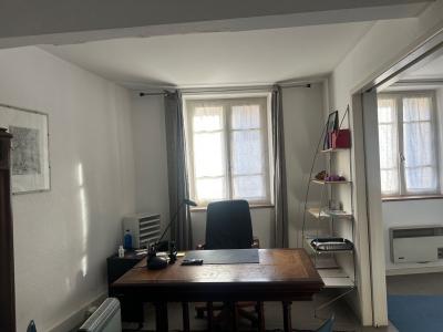 Acheter Immeuble  131000 euros
