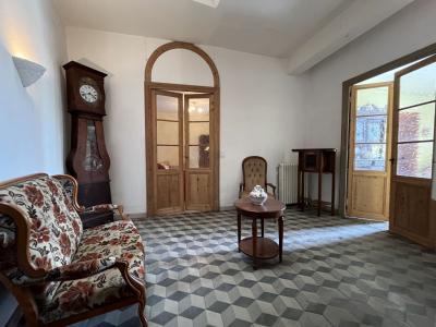 For sale 6 rooms 240 m2 Herault (34210) photo 3
