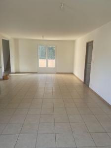Annonce Location 6 pi�ces Maison  30
