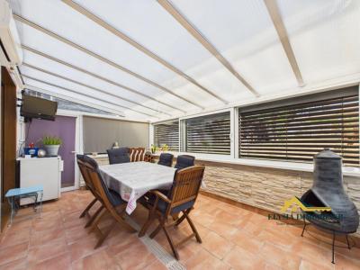 For sale Feves 6 rooms 125 m2 Moselle (57210) photo 2