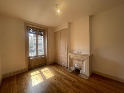 Louer Appartement 70 m2 Villeurbanne