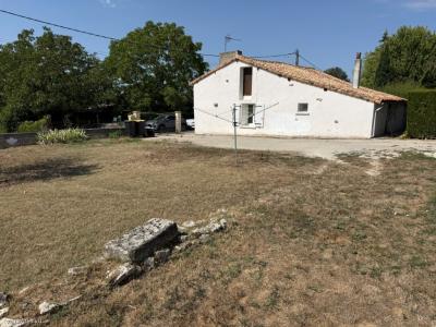 For sale Ruffec 3 rooms 81 m2 Charente (16700) photo 2