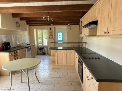 For sale Ruffec 3 rooms 81 m2 Charente (16700) photo 4