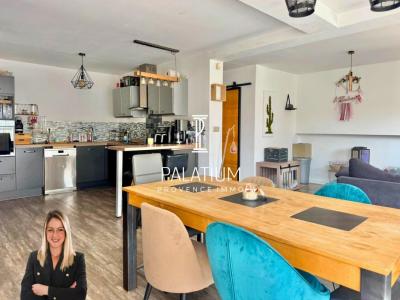 For sale Eyguieres 4 rooms 100 m2 Bouches du Rhone (13430) photo 1