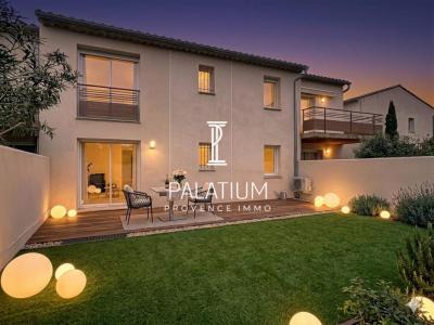 For sale Isle-sur-la-sorgue 2 rooms 35 m2 Vaucluse (84800) photo 0