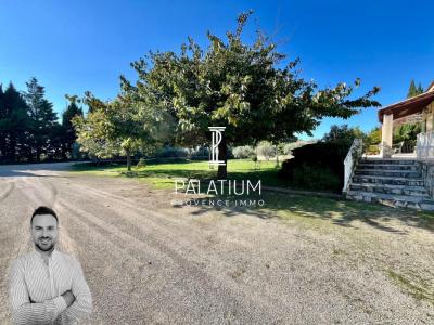 For sale Eyguieres 150 m2 Bouches du Rhone (13430) photo 2
