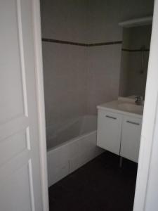 Louer Appartement Cluses 817 euros