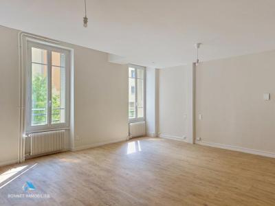 Louer Appartement 104 m2 Clermont-ferrand
