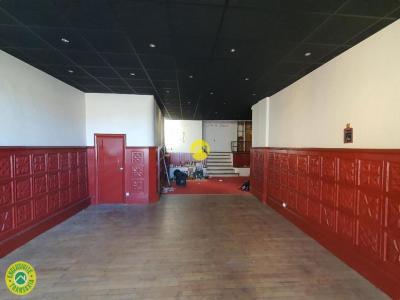Acheter Local commercial 120 m2 Auzances