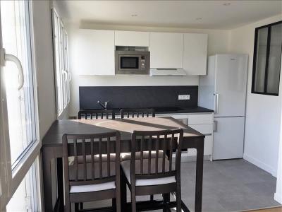 Louer Appartement 55 m2 Lyon-7eme-arrondissement