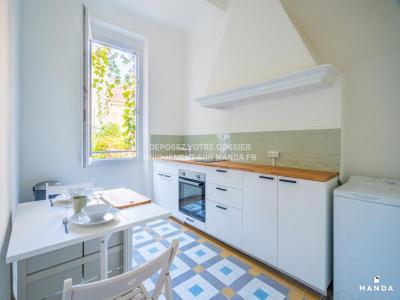 For rent Marseille-6eme-arrondissement 1 room 27 m2 Bouches du Rhone (13006) photo 0