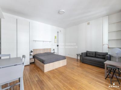 Louer Appartement 30 m2 Paris-18eme-arrondissement