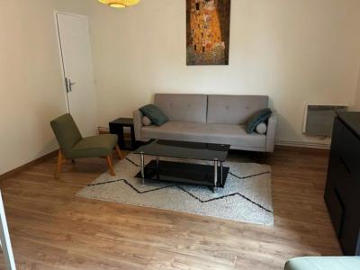 For rent Bordeaux 2 rooms 52 m2 Gironde (33000) photo 0