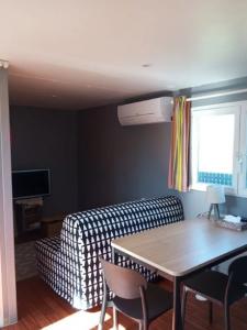 For rent Ludon-medoc Gironde (33290) photo 1