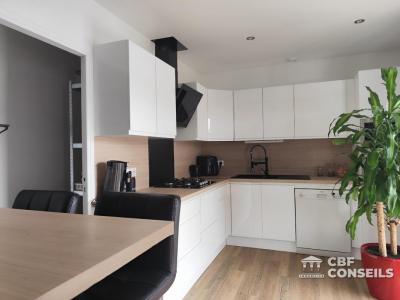 For sale Entraigues 6 rooms 99 m2 Puy de dome (63720) photo 4