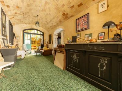 For sale Tarascon 12 rooms 385 m2 Bouches du Rhone (13150) photo 4