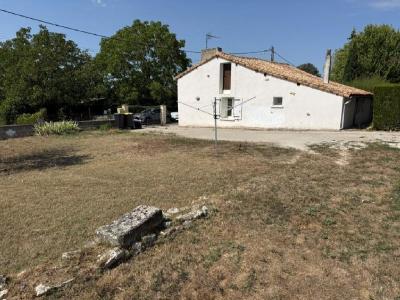 For sale 3 rooms 81 m2 Charente (16700) photo 2