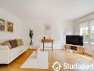 For rent Apartment Suresnes  52 m2