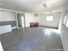 For rent Box office Crau  80 m2