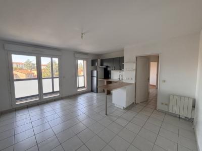 For rent Francheville 3 rooms 54 m2 Rhone (69340) photo 1