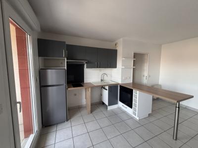 For rent Francheville 3 rooms 54 m2 Rhone (69340) photo 2