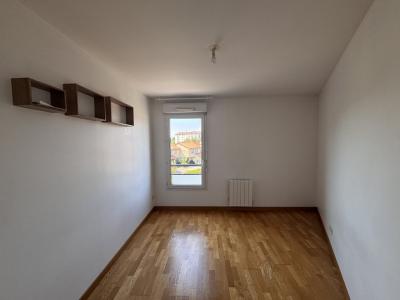 For rent Francheville 3 rooms 54 m2 Rhone (69340) photo 3