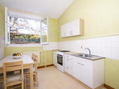 Louer Appartement 78 m2 Saint-sernin-du-bois