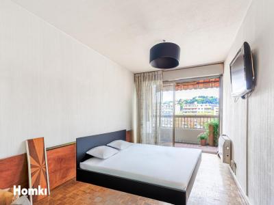For sale Nice 4 rooms 94 m2 Alpes Maritimes (06300) photo 2
