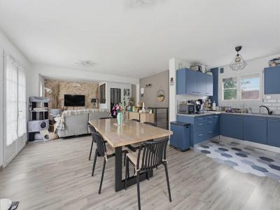 For sale Ambares-et-lagrave 4 rooms 113 m2 Gironde (33440) photo 1