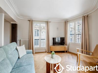 For rent Paris-2eme-arrondissement 2 rooms 45 m2 Paris (75002) photo 2