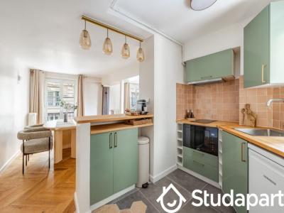 For rent Paris-2eme-arrondissement 2 rooms 45 m2 Paris (75002) photo 3