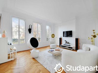 For rent Paris 4 rooms 200 m2 Paris (75000) photo 3