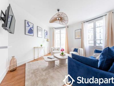 For rent Paris-18eme-arrondissement 1 room 55 m2 Paris (75018) photo 1
