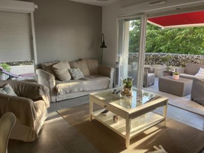 For sale Meze 3 rooms 59 m2 Herault (34140) photo 0