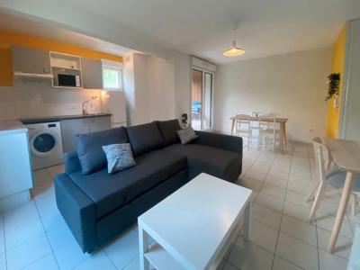 For rent Begles 3 rooms 69 m2 Gironde (33130) photo 0