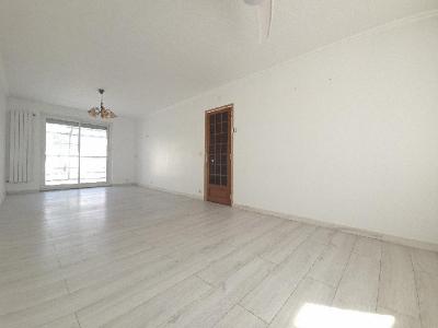 For sale 6 rooms 137 m2 Oise (60180) photo 3