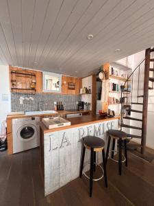For sale Ile-d'yeu 3 rooms 55 m2 Vendee (85350) photo 2