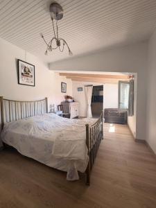 For sale Ile-d'yeu 6 rooms 110 m2 Vendee (85350) photo 2