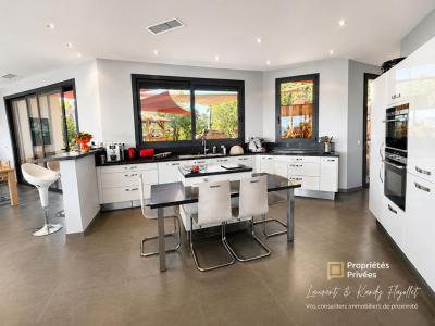 For sale Sainte-lucie-de-porto-vecchio 11 rooms 596 m2 Corse (20144) photo 3