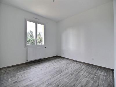 For sale Saint-martin-d'abbat 4 rooms 97 m2 Loiret (45110) photo 3